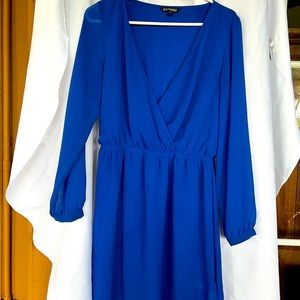 Only worn once for a baby shower